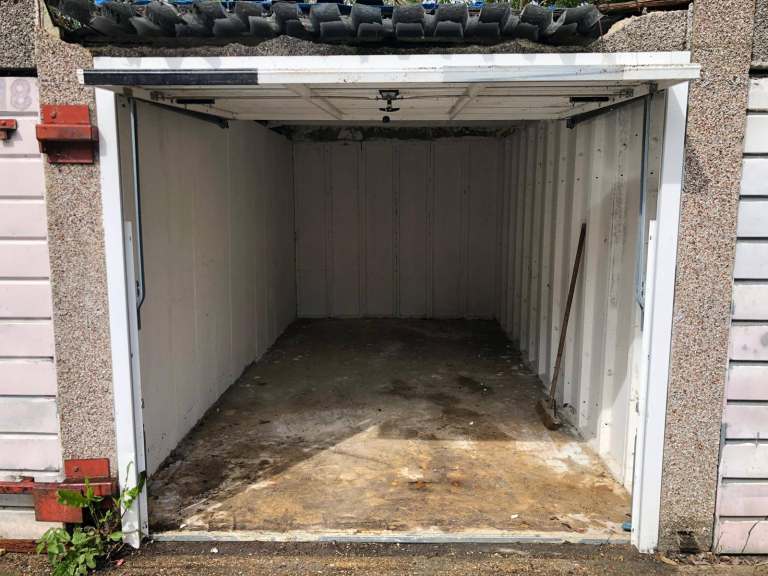 Spacious Garage Available to Rent – Ideal for Storage