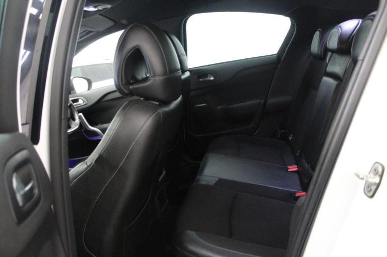CITROEN DS4 1.6 e-HDi Airdream DStyle Nav Euro 5 (s/s) 5dr 2015