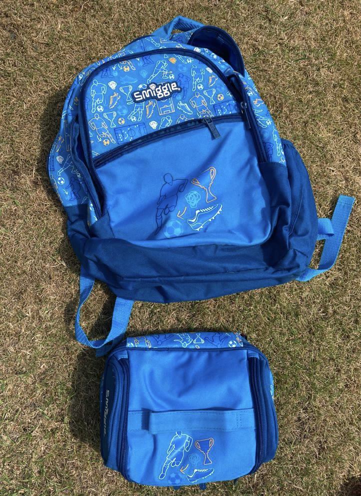 Smiggle back pack 