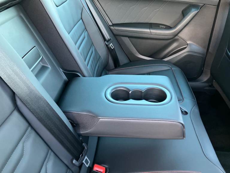 2025 SEAT Ateca 1.5 TSI EVO FR Black Edition 5dr Estate PETROL Manual