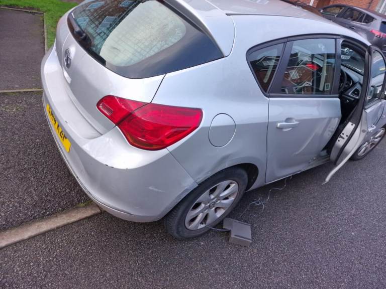 Cheap car read info £370 no offers 