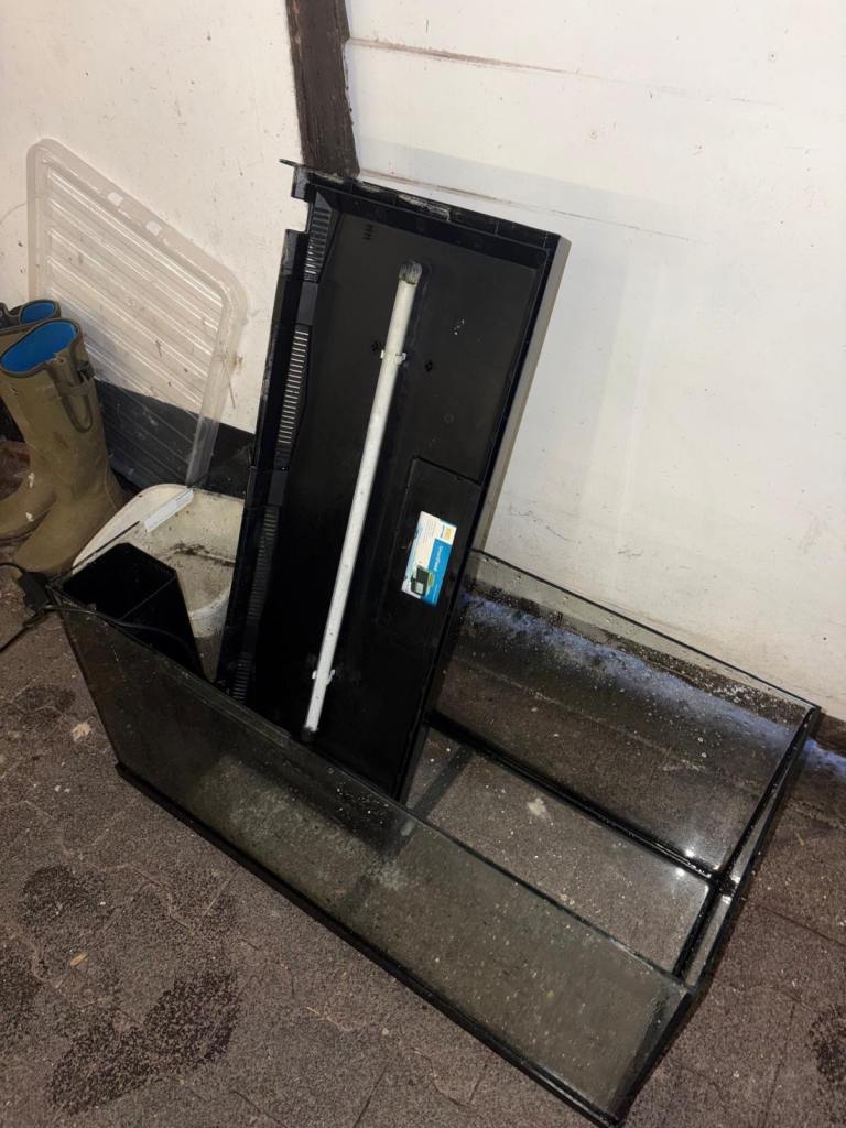 110 L Jewel primo LED fish tank 