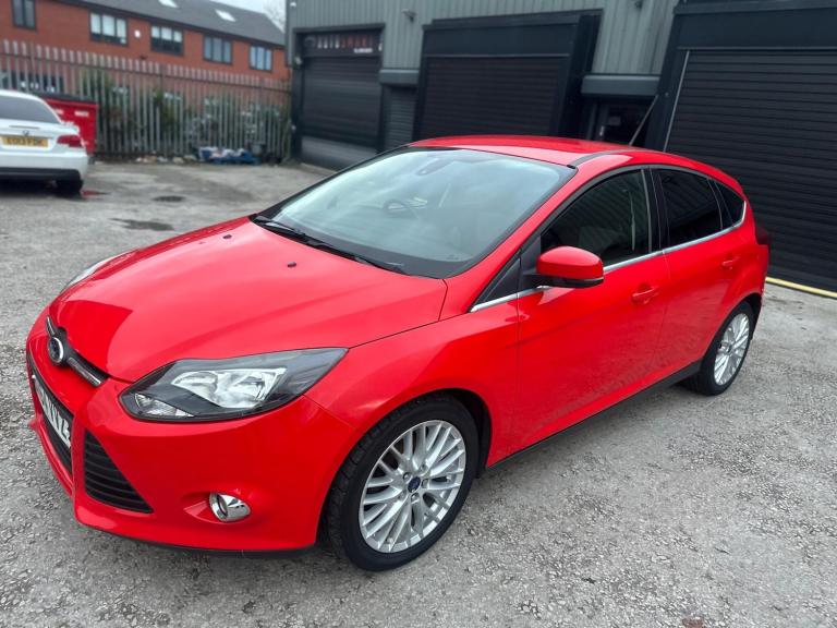 2014 Ford Focus 1.6 TDCi Zetec Euro 5 (s/s) 5dr HATCHBACK Diesel Manual