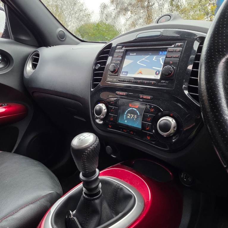 NISSAN JUKE TEKNA EDITION 1.5 DIESEL 110 BHP YEAR 2011 LONG MOT&FULL HISTORY SERVICE!!!!