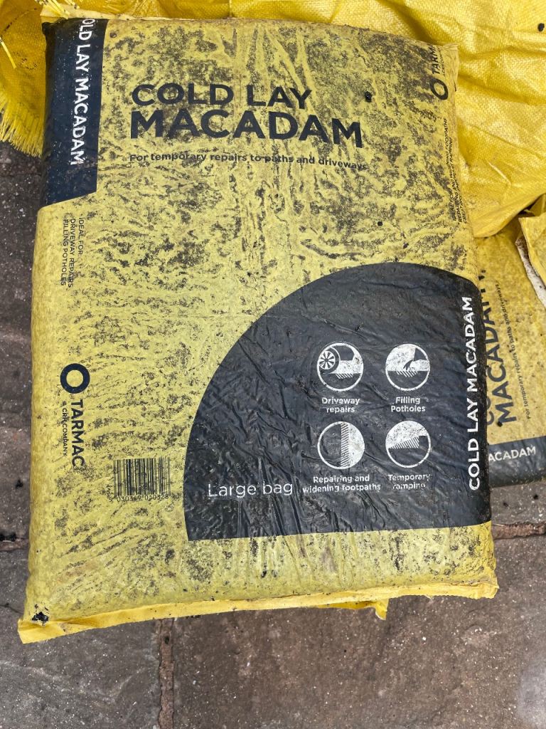 TARMAC - Cold Lay Macadam Large Bags 
