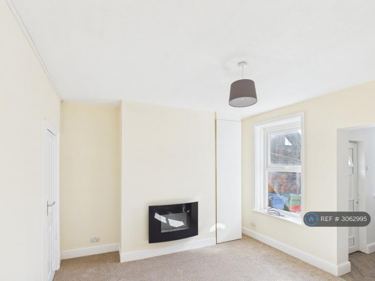 2 bedroom house in Hodgsons Road, Blyth, NE24 (2 bed) (#3062995)