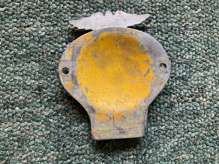 Vintage AA Badge  1945-57