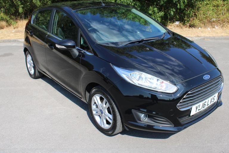 2016 Ford Fiesta 1.25 82 Zetec 5dr HATCHBACK PETROL Manual