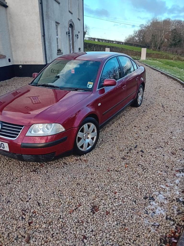 Volkswagen, PASSAT, Saloon, 2002, Manual, 1896 (cc), 4 doors