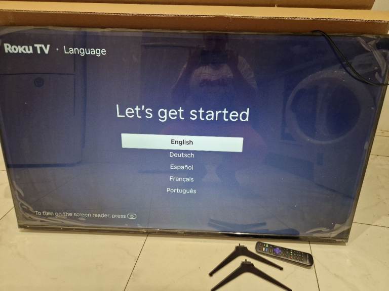 Polaroid 55" 4K Roku Smart TV – Excellent Condition (Screen Film On + Stand & Remote)