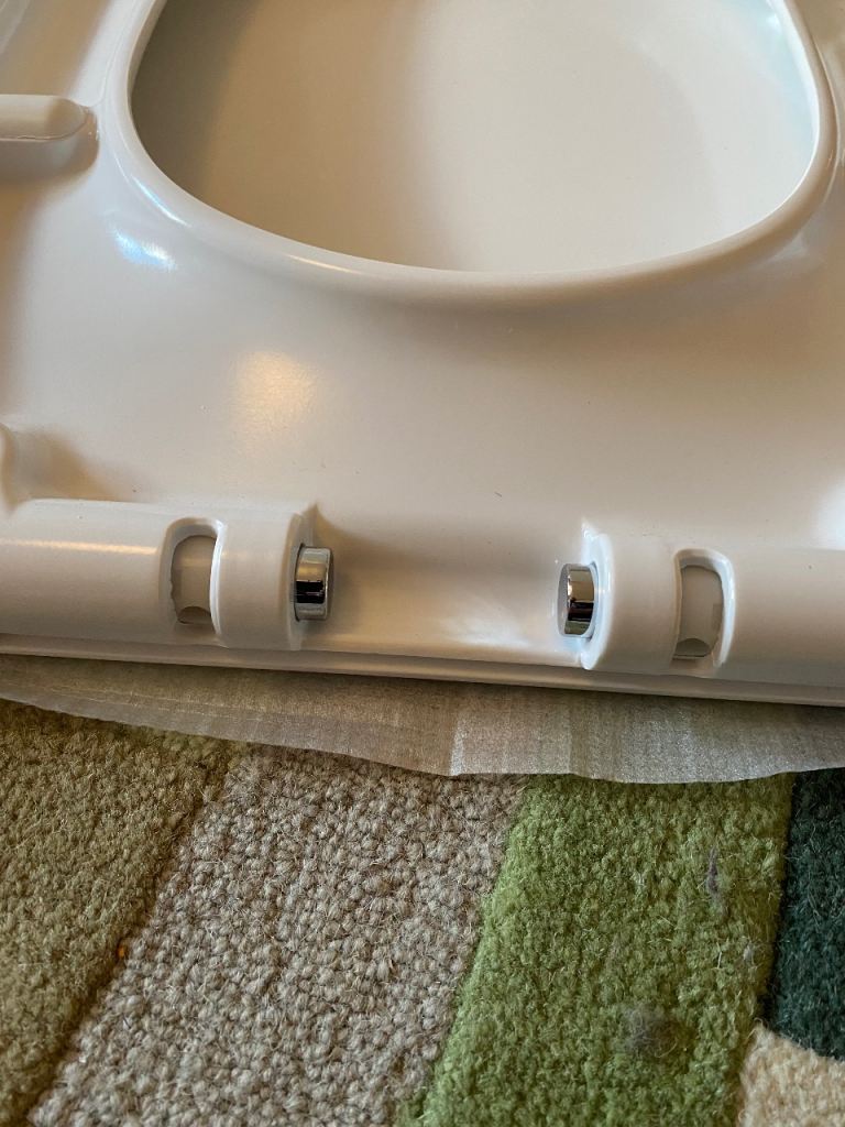 Brand New White Toilet Seat with Fittings for Sale in Comiston, Edinburgh