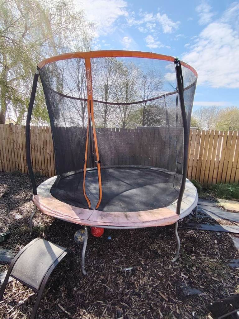 10ft Trampoline with Safety Net 