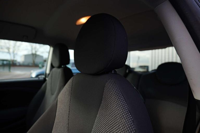 2008 MINI Hatch 1.4 One 3dr Hatchback Petrol Manual