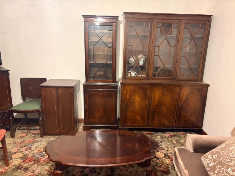 Vintage Mahogany 5-Piece Living Room Set