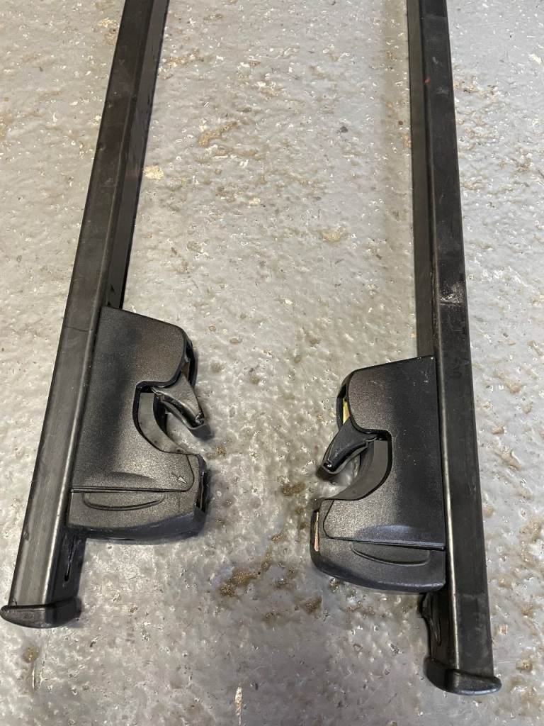 Roofbars - Genuine Ford heavy duty Roof bars