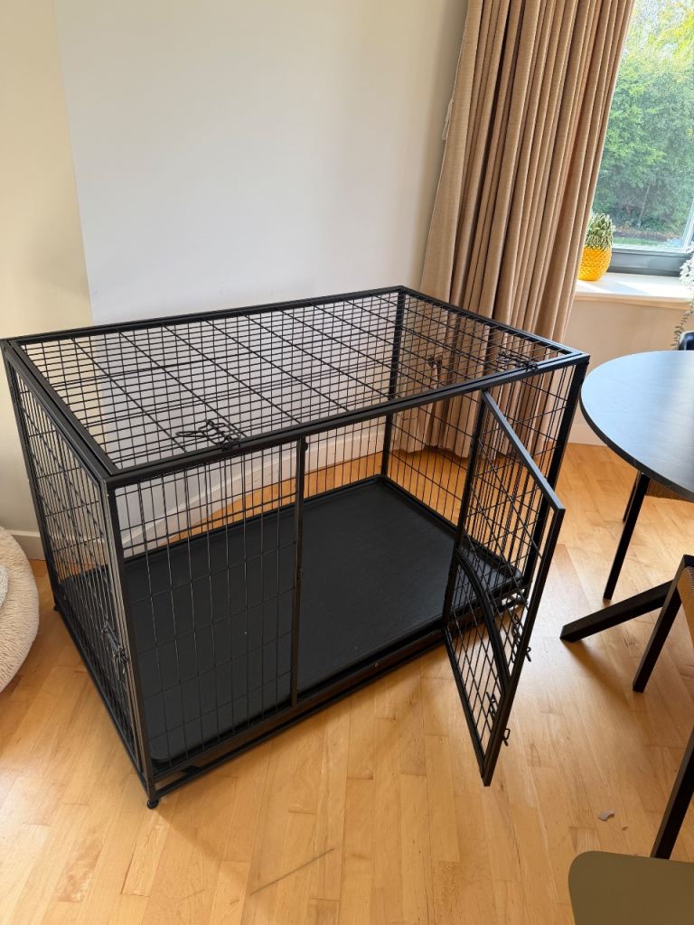 Large heavy duty dog crate