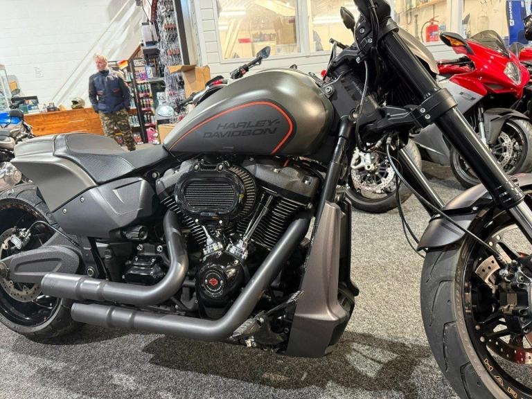 2019 Harley Davidson FXDR 114