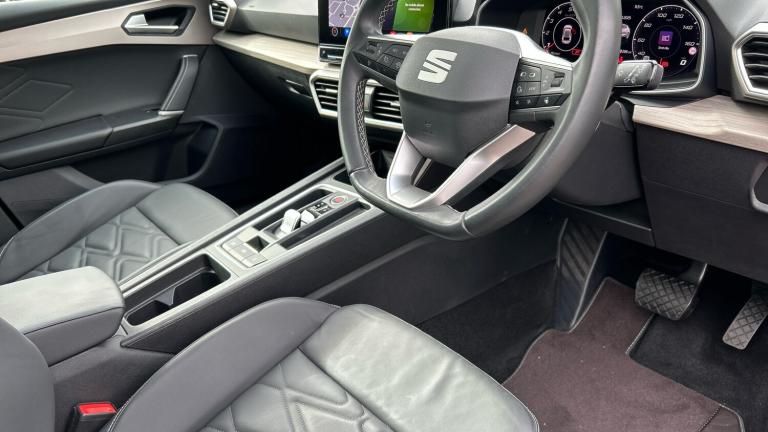 2021 SEAT Leon 2.0 TSI EVO Xcellence Lux 5dr DSG Petrol Hatchback Hatchback Petrol Automatic