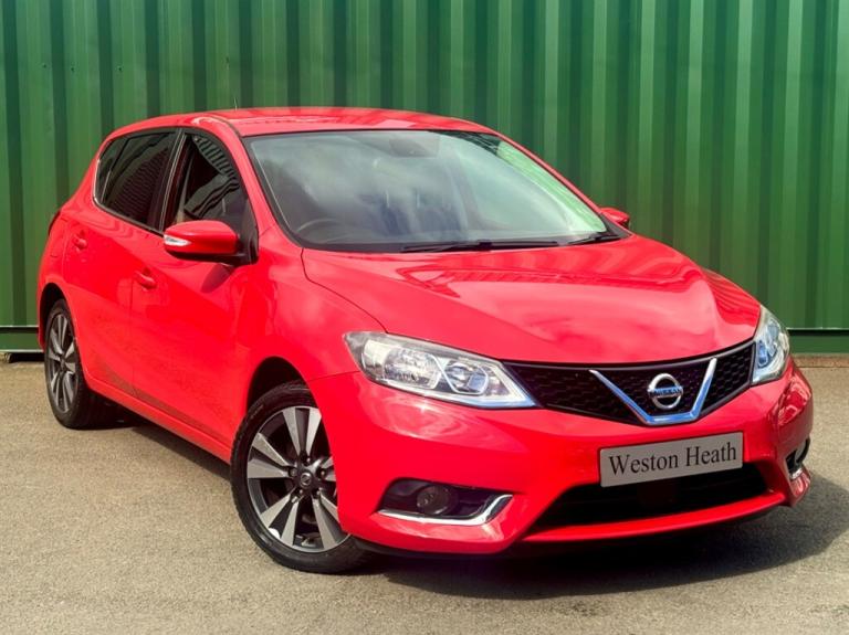 2017 Nissan Pulsar 1.2 DIG-T N-Connecta Hatchback 5dr Petrol Manual Euro 6 (s/s) (115 ps) Hatchba...