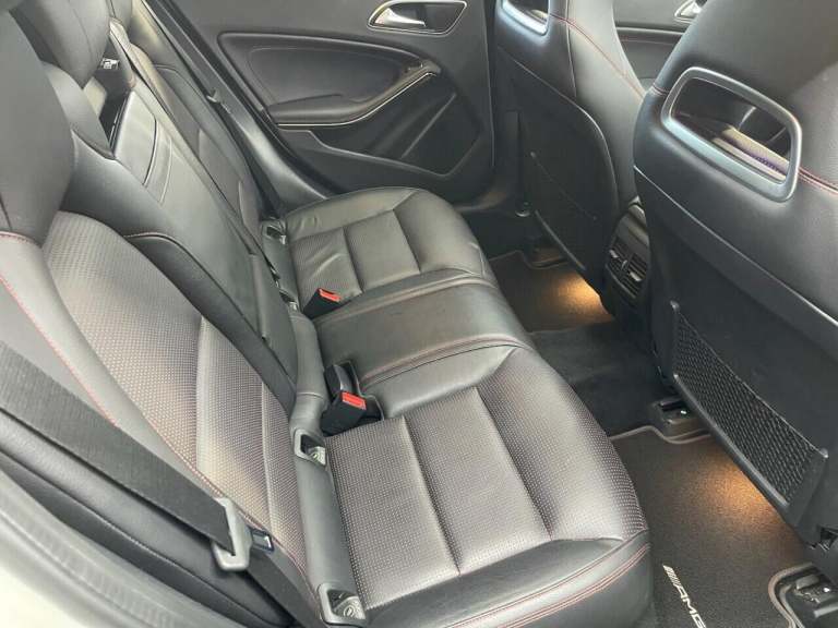 2017 Mercedes-Benz GLA 2.0 GLA250 AMG Line (Premium Plus) SUV 5dr Petrol 7G-DCT 4MATIC Euro 6 (s/...