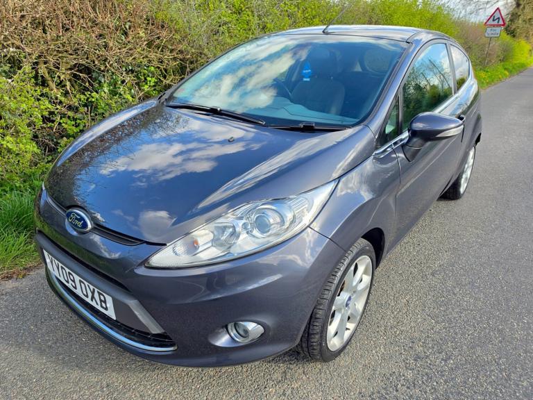 2009 Ford Fiesta 1.4 Titanium 3dr HATCHBACK Petrol Manual