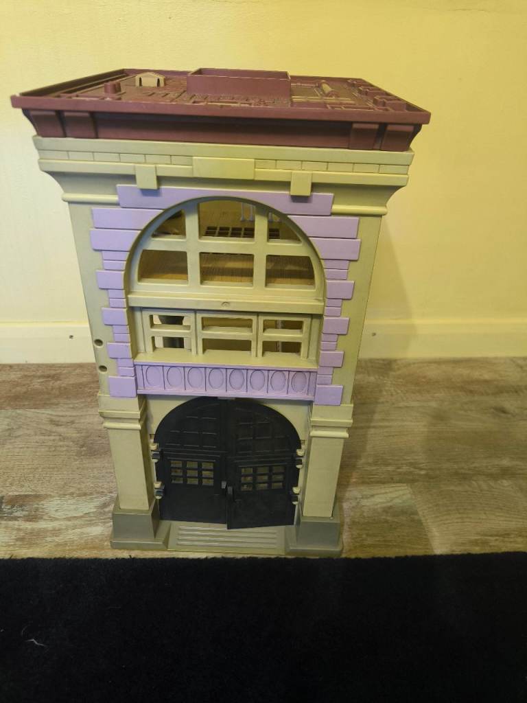 Vintage Kenner 80s Real Ghostbusters toy firehouse fire station 