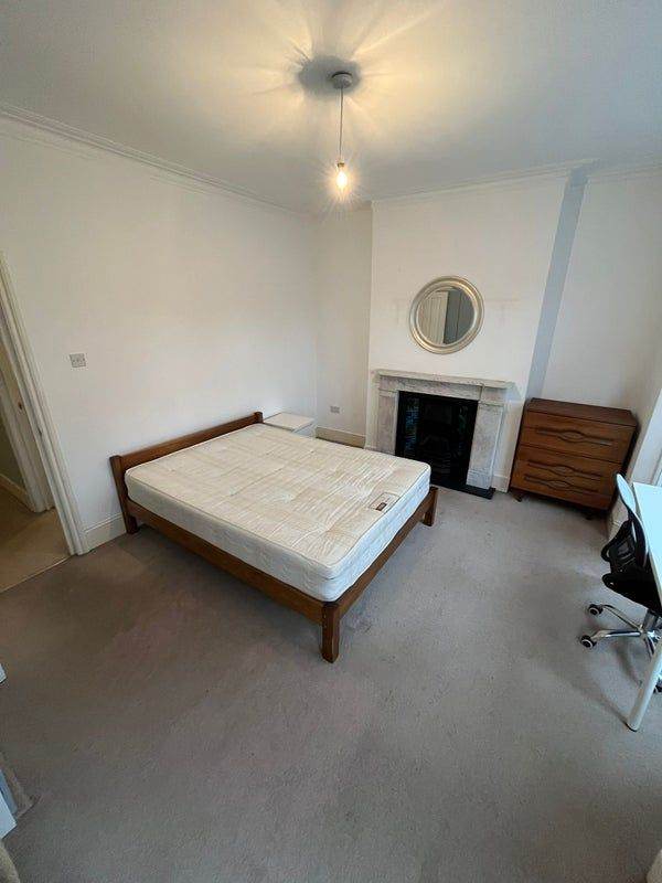 💜 Double Bedroom Available | Deptford SE8 3AE | Near Deptford Station 🏡