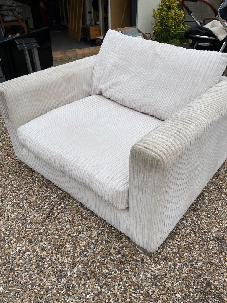 Love chair, 