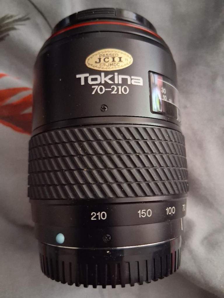 Tokina AF 210 Standard tele-zoom 70-210mm 