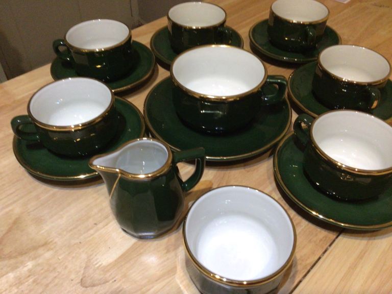 Beautiful crockery job lot