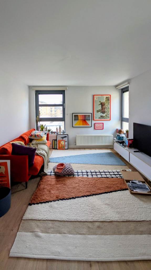 Lovely 1 bed flat in Edinburgh available most of Fringe - August 2-31