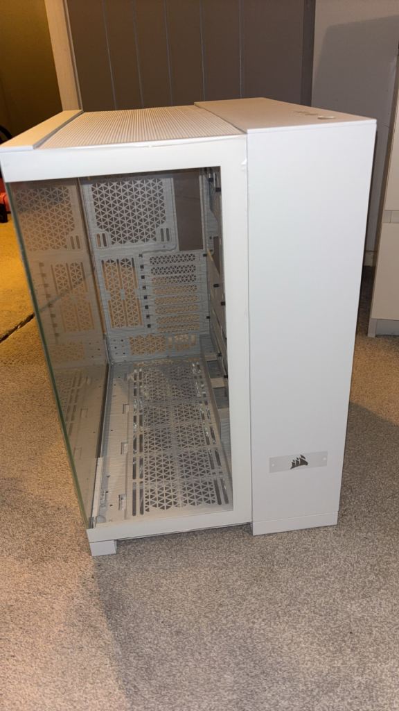 Corsair 6500 white with fans 