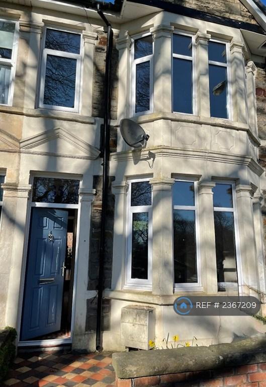 4 bedroom house in Park Crescent, Bristol, BS5 (4 bed) (#2367209)