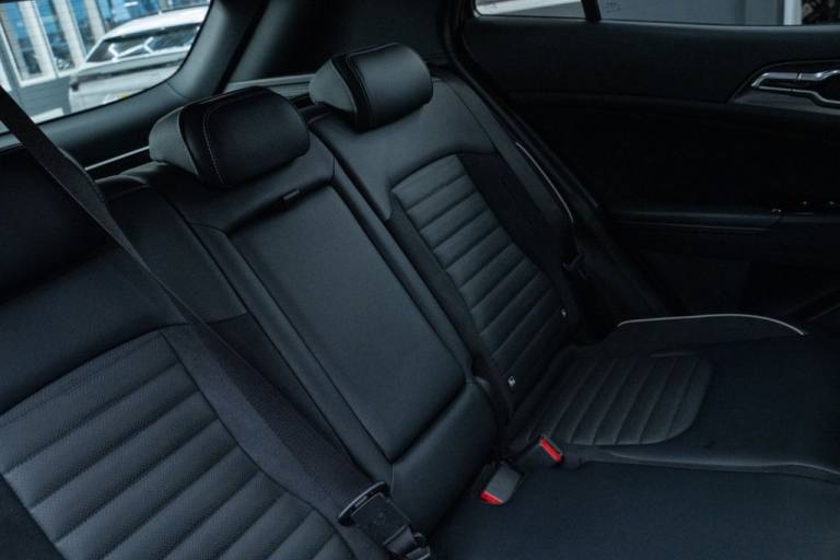 2023 Kia Sportage 1.6 h T-GDi GT-Line S SUV 5dr Petrol Hybrid Auto AWD Euro 6 (s/s) (226 bhp) Aut...