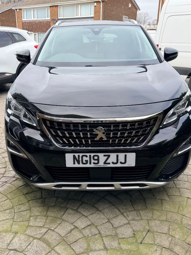 Peugeot, 3008, Hatchback, 2019, Semi-Auto, 1199 (cc), 5 doors