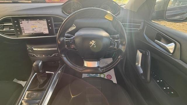 2017 Peugeot 308 1.2 PureTech 130 Allure 5dr EAT6 ESTATE Petrol Automatic