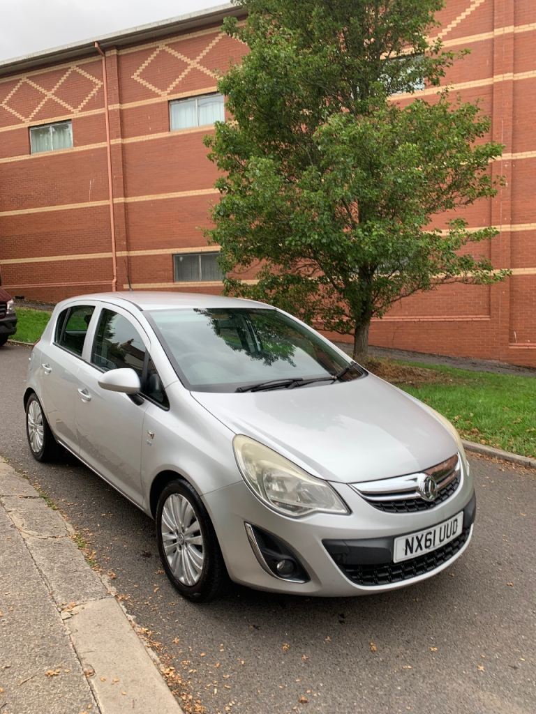 2011 Vauxhall Corsa 1.0L 12V E/F Excite E Hatchback 