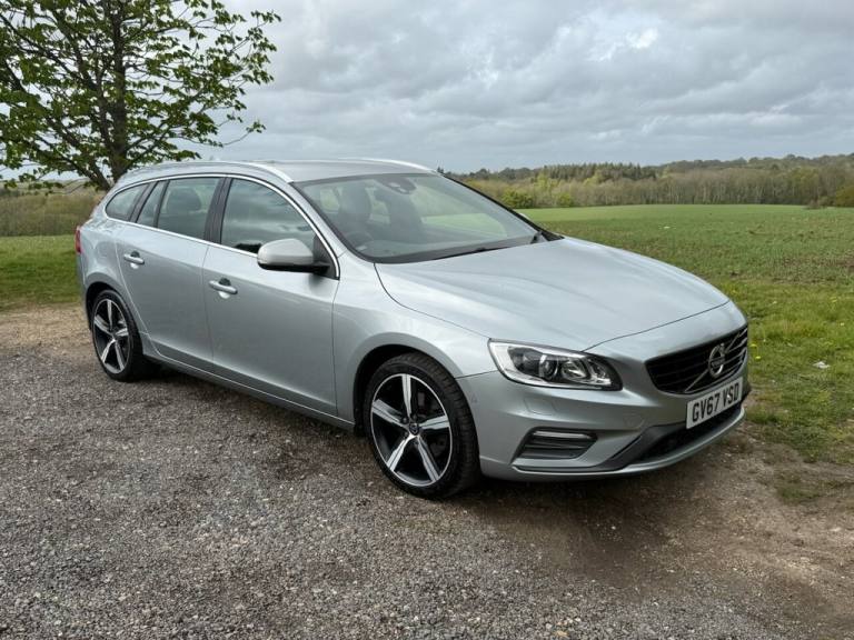 2017 Volvo V60 T4 [190] R DESIGN Lux Nav 5dr [Leather] ESTATE PETROL Manual