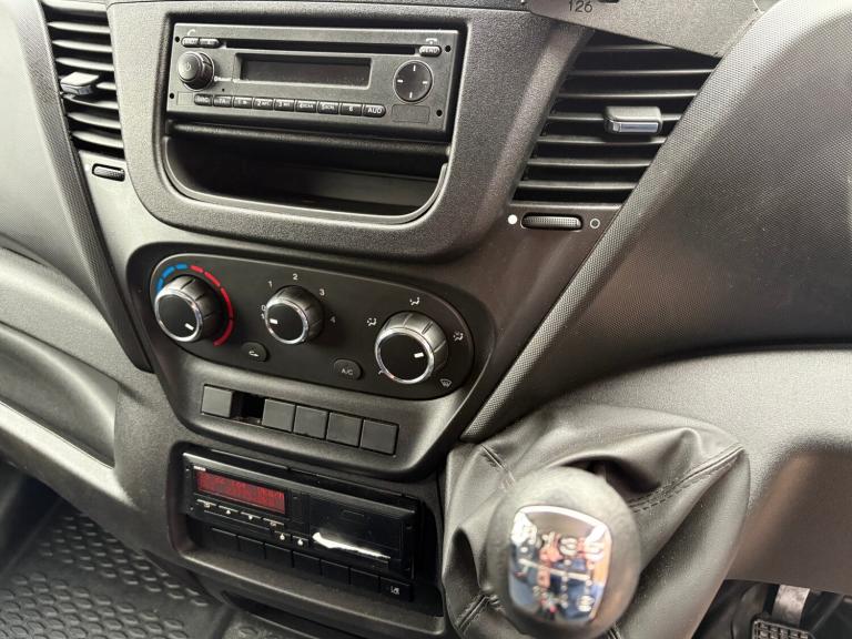 2019 Iveco Daily 3.0 HPI Welfare Van With TailLift NA Diesel Manual