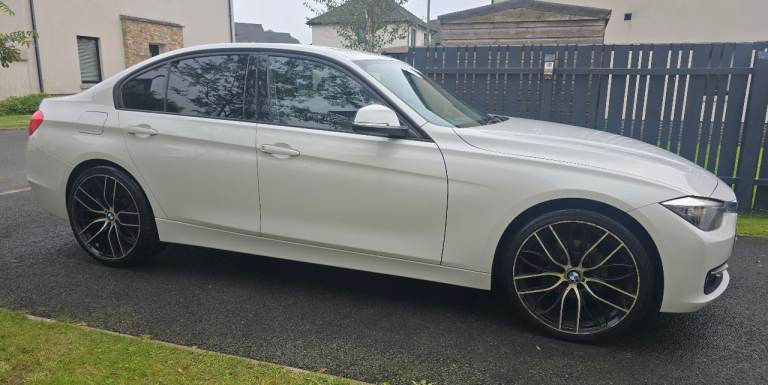 BMW, 3 SERIES, Saloon, 2013, Manual, 1995 (cc), 4 doors