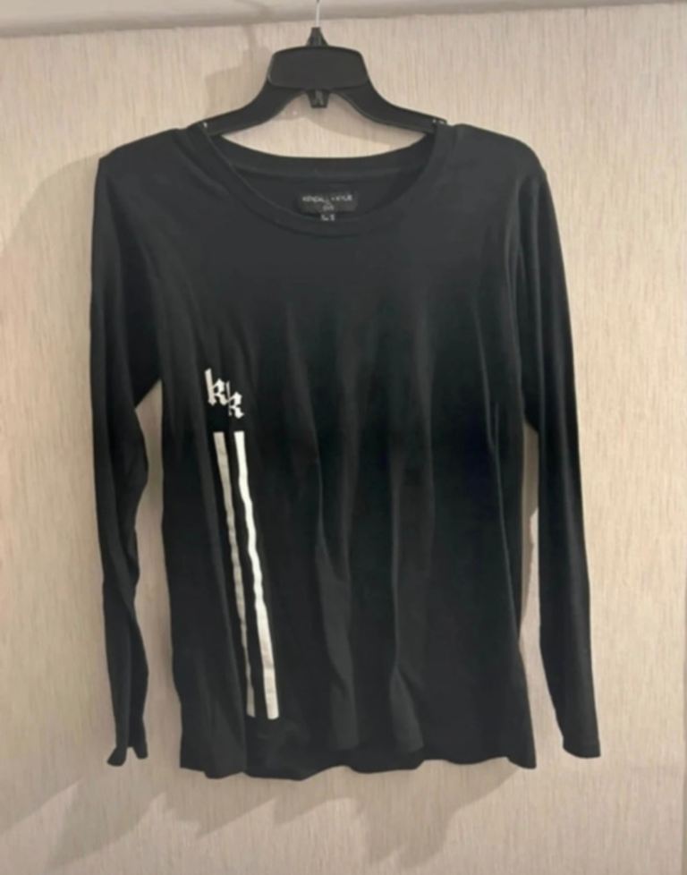 Kendall & Kylie t shirt, long sleeved 