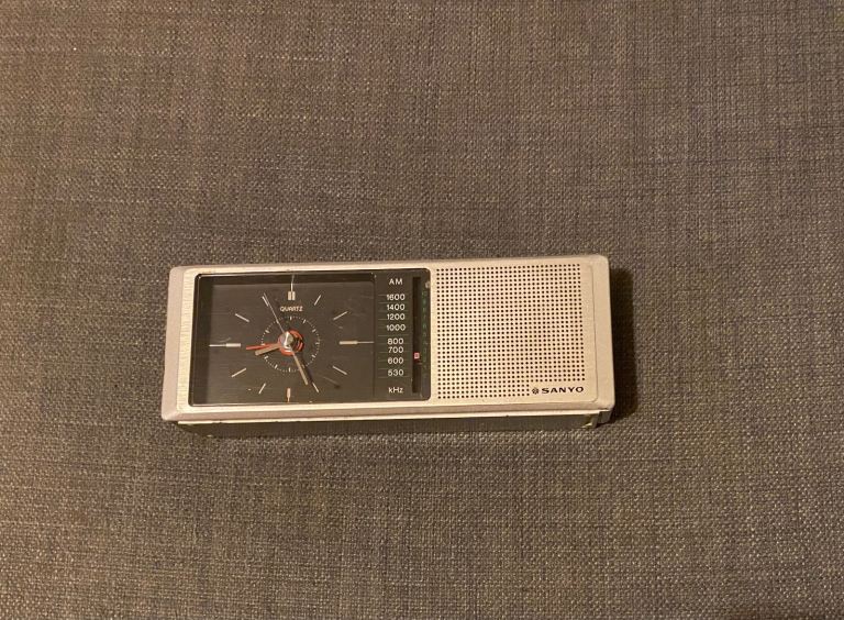 Radio Clock Alarm Working 