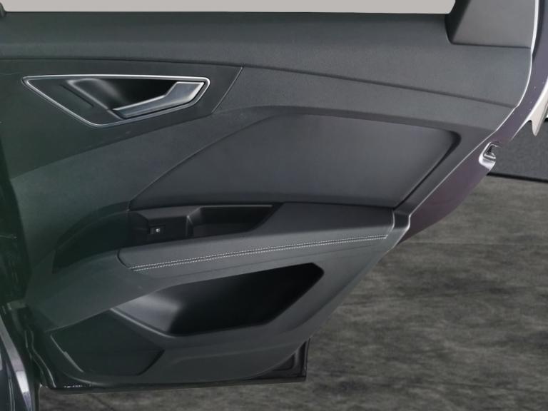 2022 Audi Q4 e-tron 40 S line SUV 5dr Electric Auto 82kWh (204 ps) - CARPLAY - LED - REVERSE CA S...