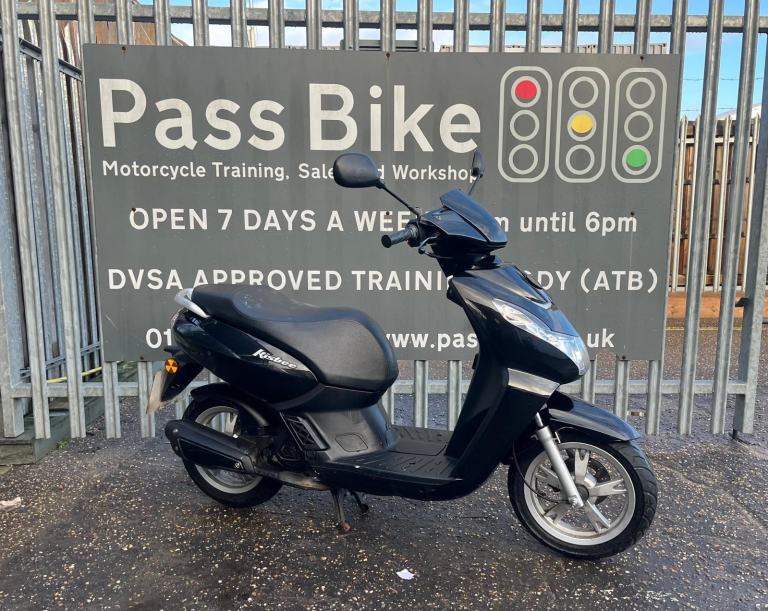 2024 Peugeot Kisbee 50cc Automatic Scooter Twist and Go