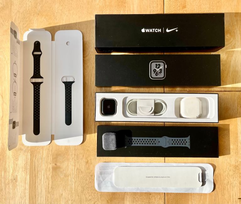 Apple Watch Series 4 (40mm) – Black | GPS + Cellular | Nike Band | Full Box