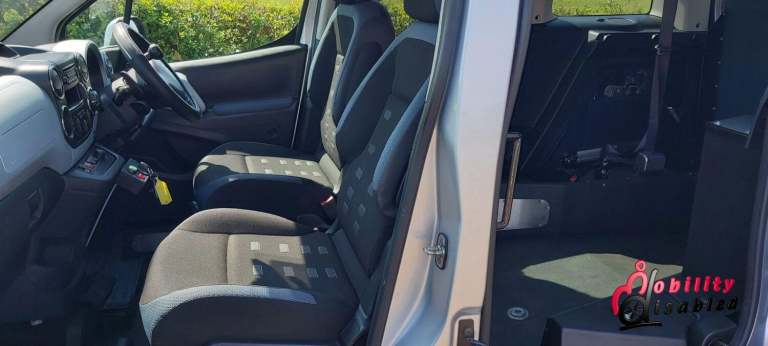CITROEN BERLINGO 1.6 e-HDi XTR Driver Transfer &amp;/or Up Front Wheelchair Access