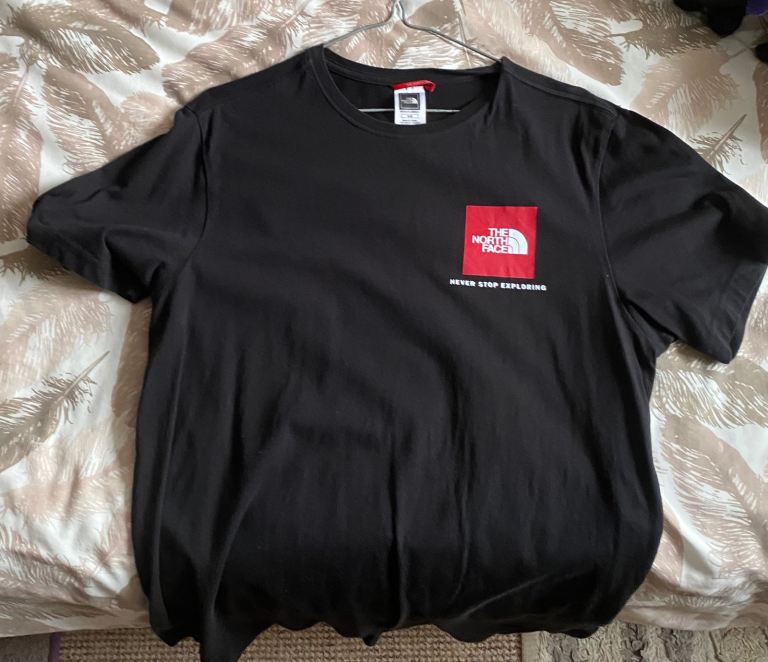 The North Face Black T-Shirt – As Good As New