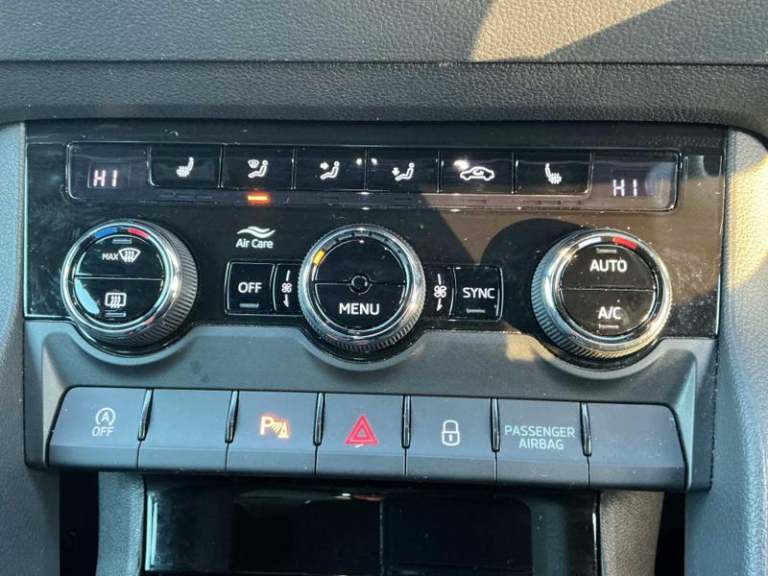 2023 Skoda Karoq 2.0 TDI [150] Sportline 4x4 5dr DSG Automatic SUV Diesel Automatic