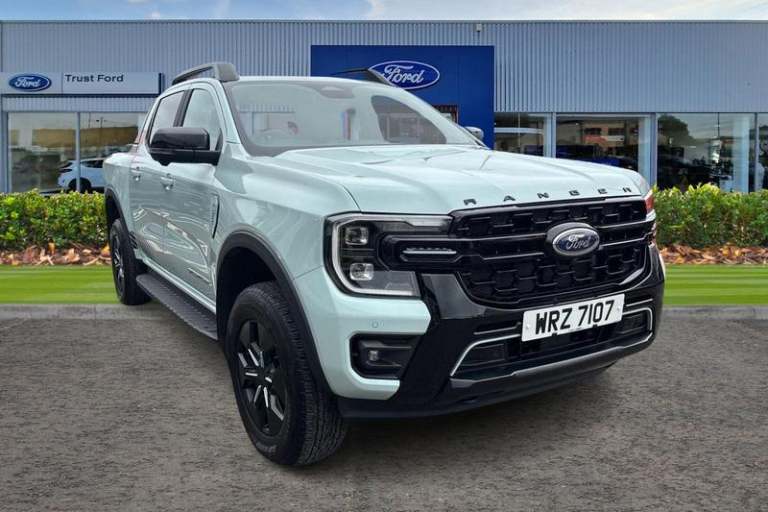 2025 Ford Ranger Stormtrak AUTO 2.3 EcoBoost PHEV 4x4 Double Cab Pick Up Automatic Pick-Up Hybrid...