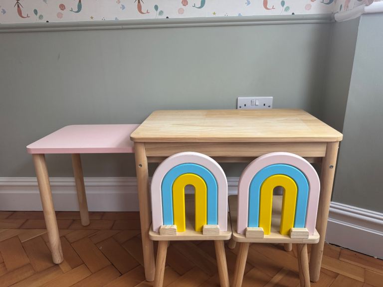 Toddler chair and table set